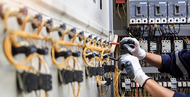 Professional Electrician technician working in Guyton, GA